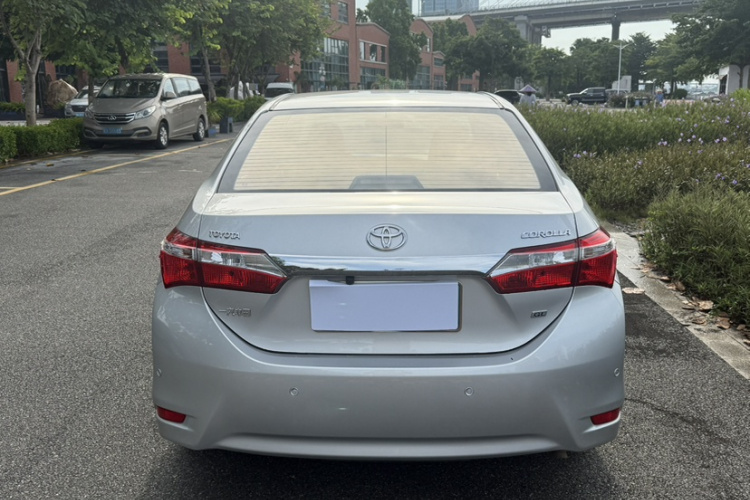 Toyota Corolla 2017 #6 Toyota Corolla 2017 car image #6