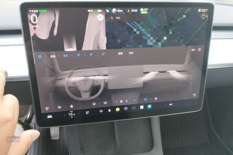 Tesla Model Y 2022 #15 Tesla Model Y 2022 car image #15