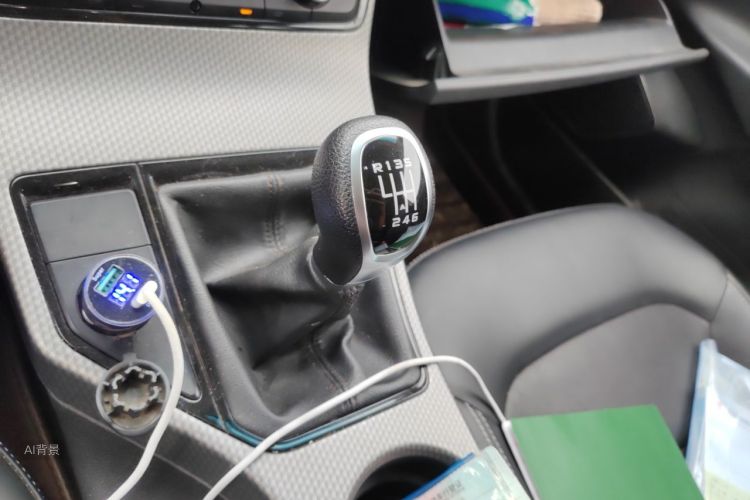 GEELY Emgrand GS 2017 car image #16