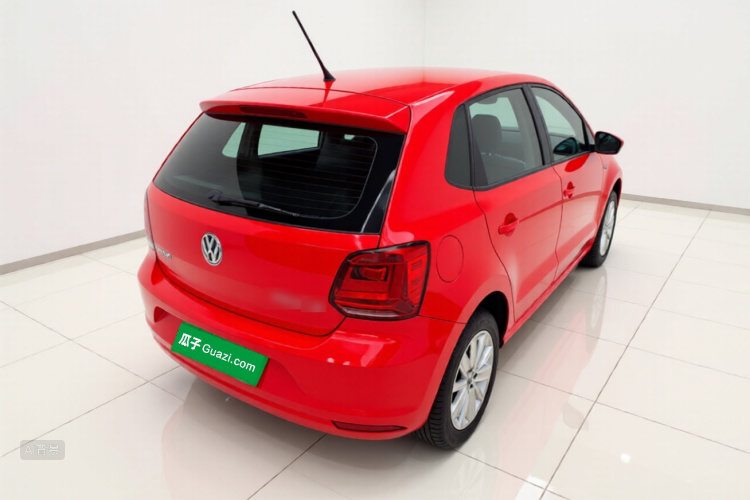 Volkswagen Polo 2014 car image #7