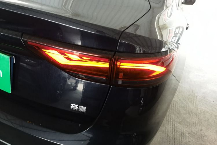 GEELY Emgrand 2022 #8 GEELY Emgrand 2022 car image #8