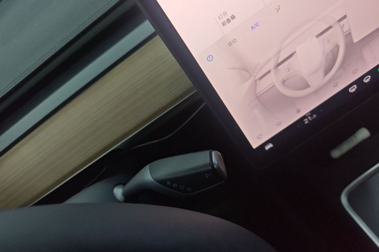 Tesla Model 3 2023 #14 Tesla Model 3 2023 car image #14
