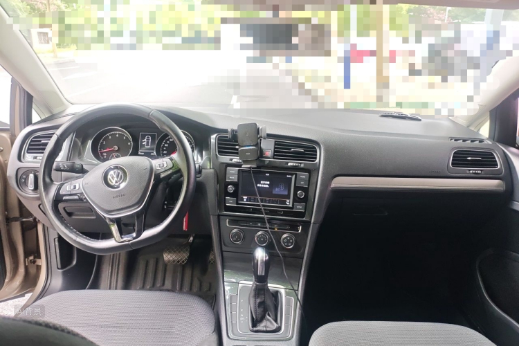 Volkswagen Golf 2018 #11 Volkswagen Golf 2018 car image #11
