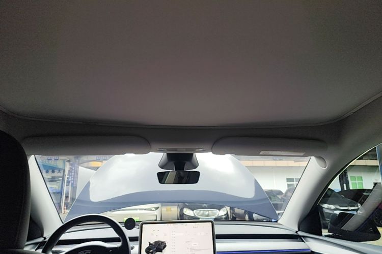 Tesla Model Y 2024 #18 Tesla Model Y 2024 immagine di auto #18