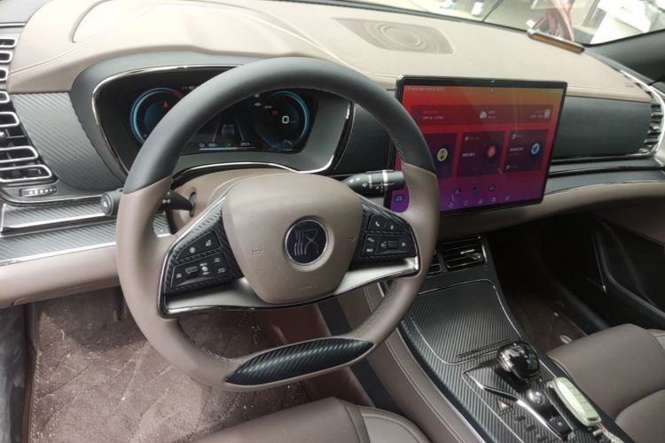 BYD Han 2022 car image #11