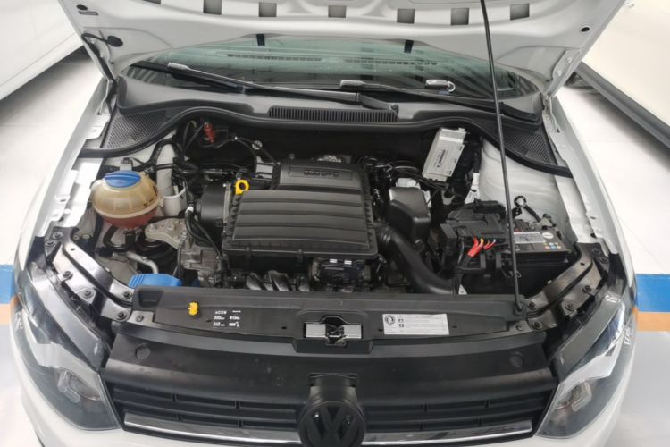 Volkswagen Polo 2019 car image #22