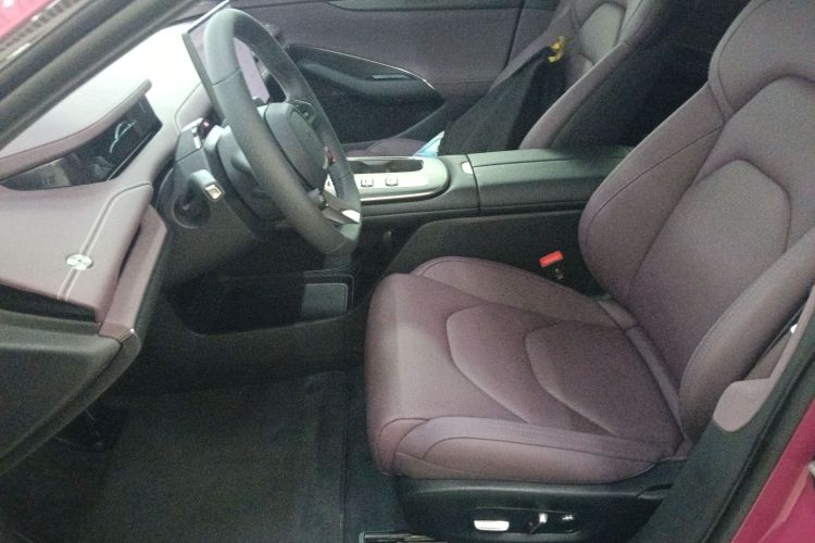 MI SU7 2025 car image #15