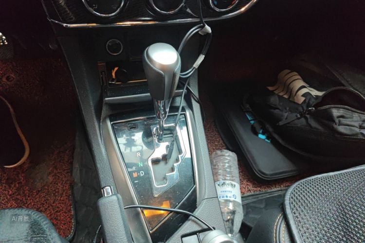 Toyota Corolla 2015 car image #16