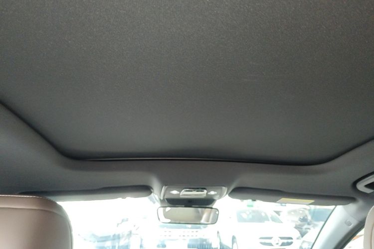 BYD Han 2023 car image #20