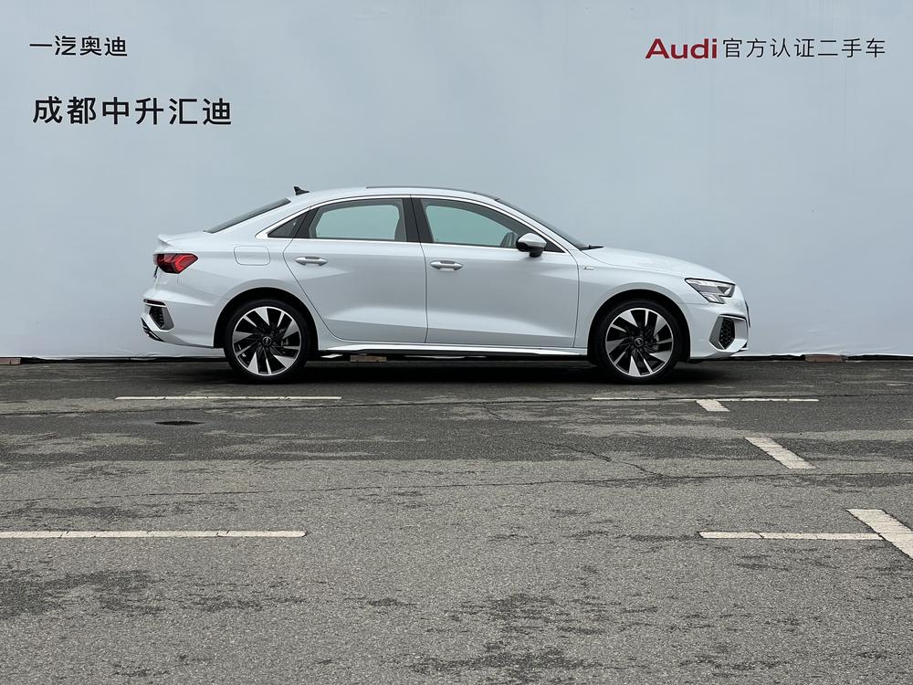 Audi A3 2024 car image #5