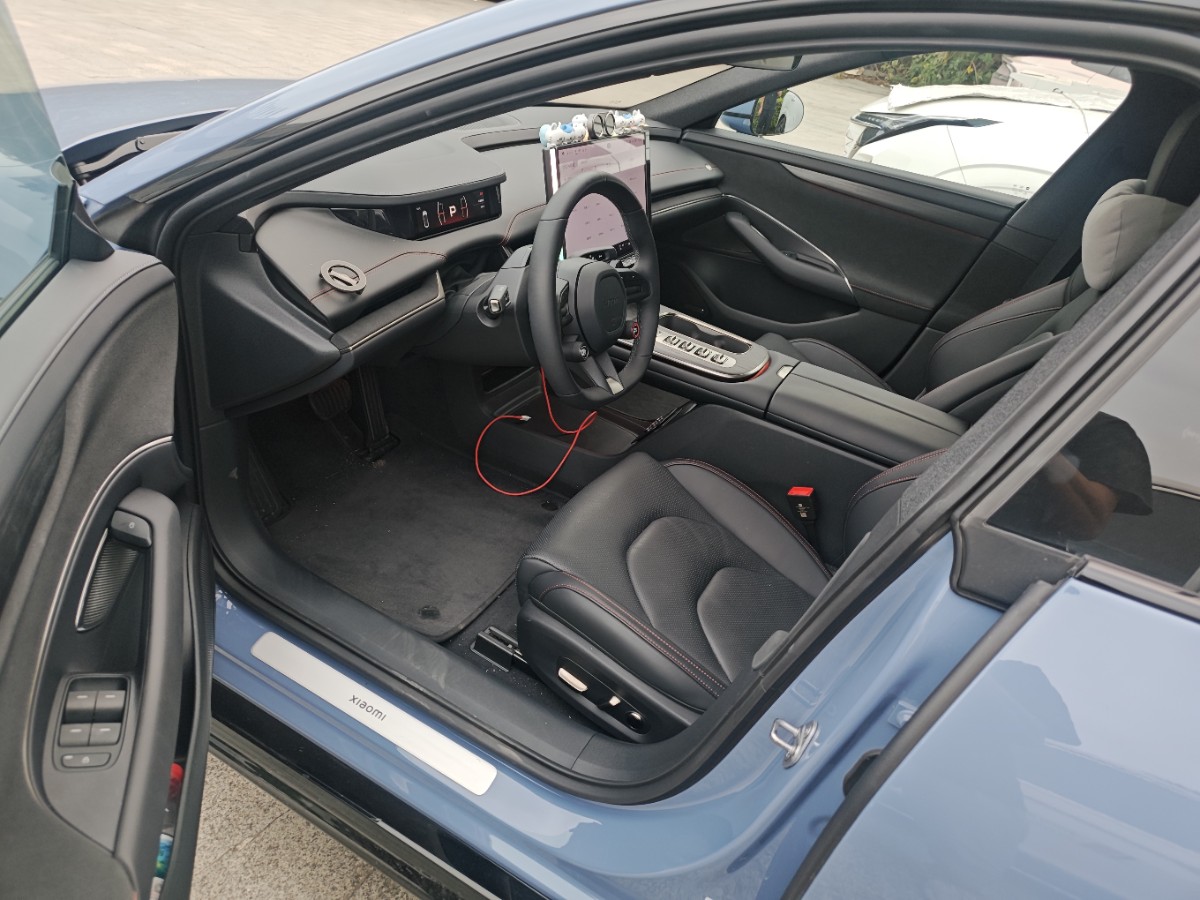 MI SU7 2025 car image #3