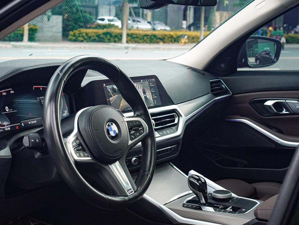 BMW 3 Series 2020 #21 BMW 3 Series 2020 car image #21
