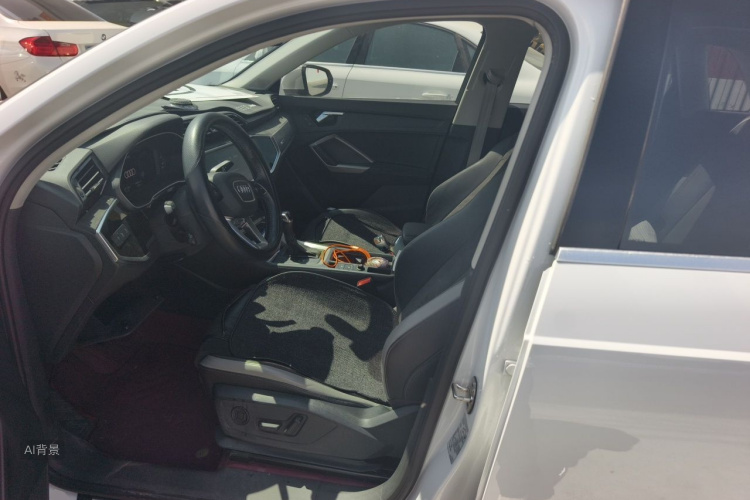 Audi Q3 2021 #17 Audi Q3 2021 immagine di auto #17