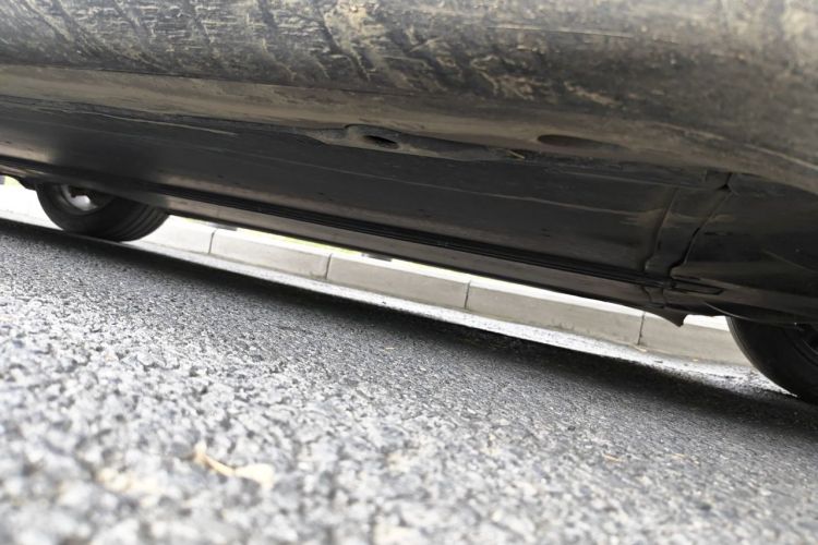 Tesla Model Y 2023 car image #22