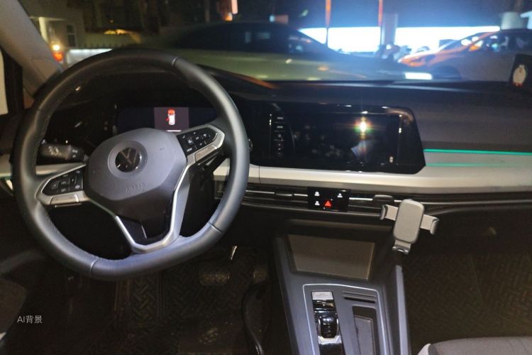Volkswagen Golf 2023 #11 Volkswagen Golf 2023 car image #11