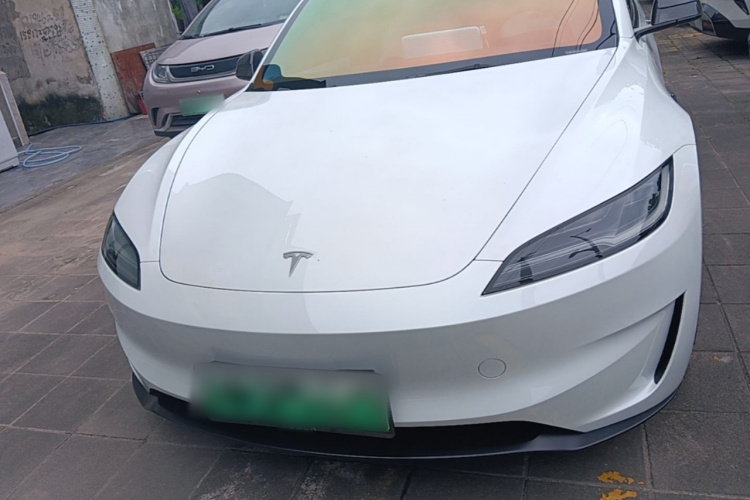 Tesla Model 3 2024 #3 Tesla Model 3 2024 car image #3