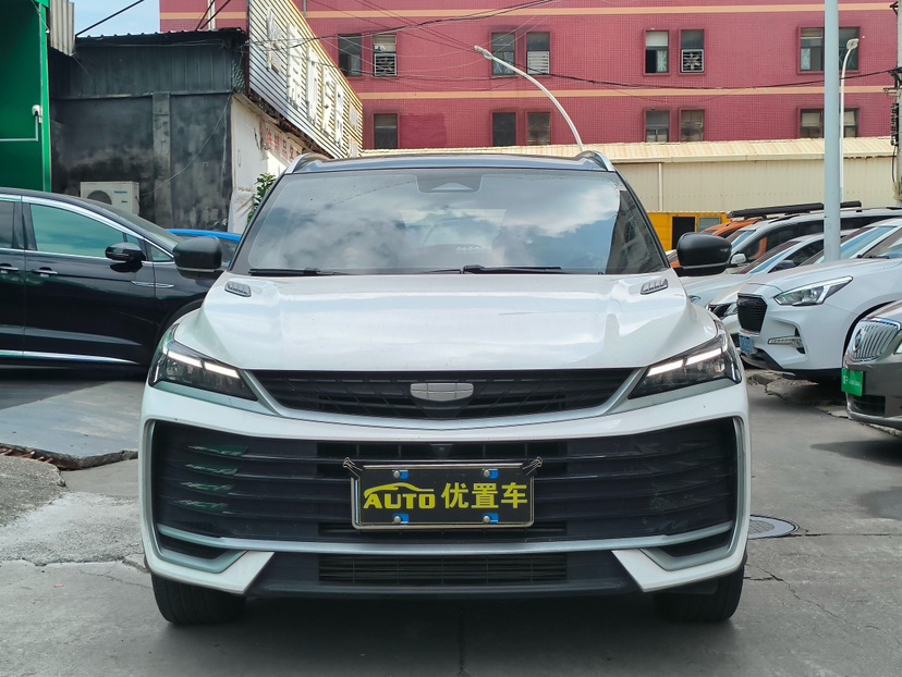 GEELY Coolray 2025 #3 GEELY Coolray 2025 изображение автомобиля #3