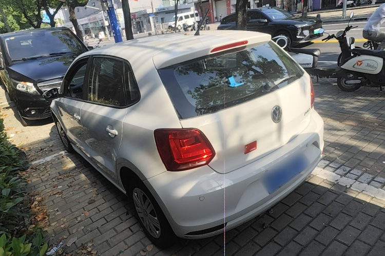 Volkswagen Polo 2017 #5 Volkswagen Polo 2017 car image #5