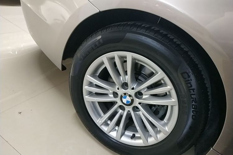 BMW 3 Series 2015 #10 BMW 3 Series 2015 car image #10