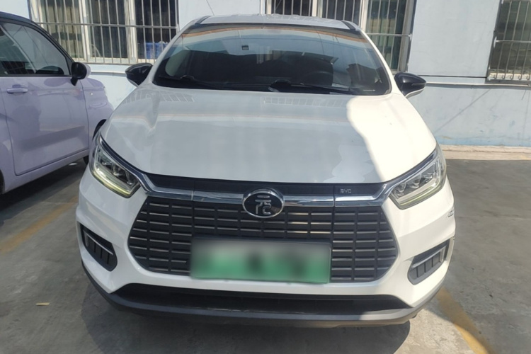 BYD Yuan New Energy 2020 #3 BYD Yuan New Energy 2020 car image #3