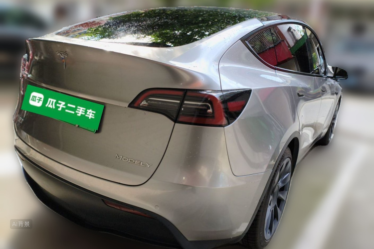 Tesla Model Y 2022 car image #7