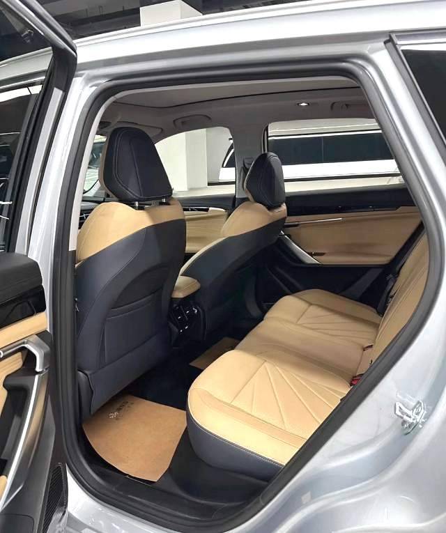 GEELY Boyue L 2023 imagen de coche #5