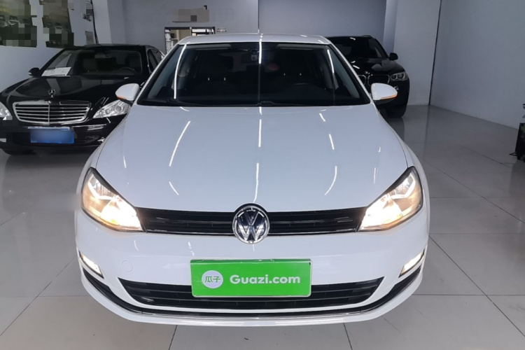 Volkswagen Golf 2016 car image #3