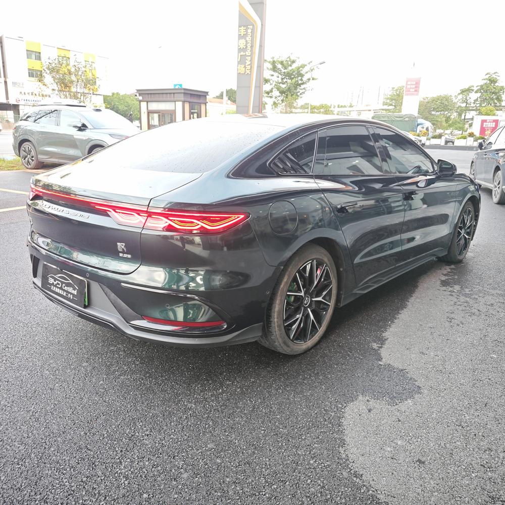 BYD Han 2023 car image #7