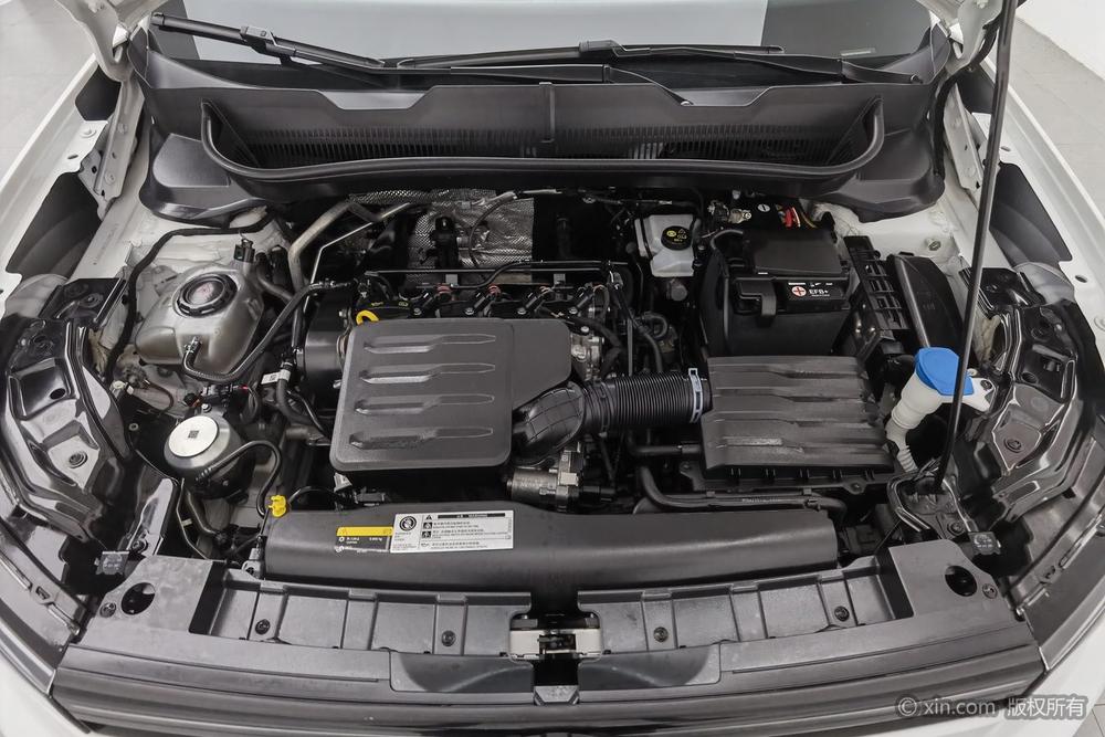 Volkswagen Tharu 2025 car image #5