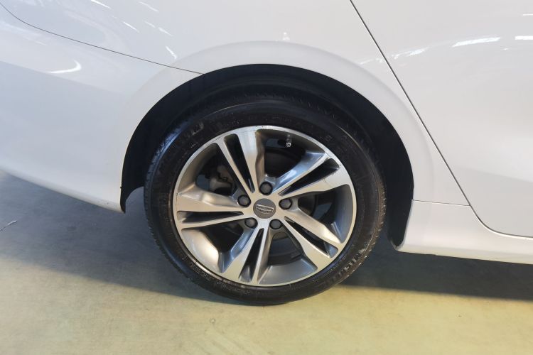 GEELY Binray 2018 car image #10