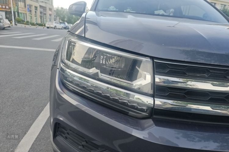 Volkswagen Tharu 2021 car image #8