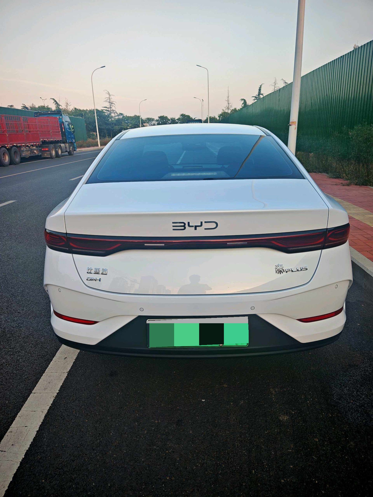 2025 car image #5