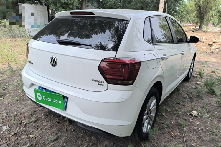 Volkswagen Polo 2021 car image #5