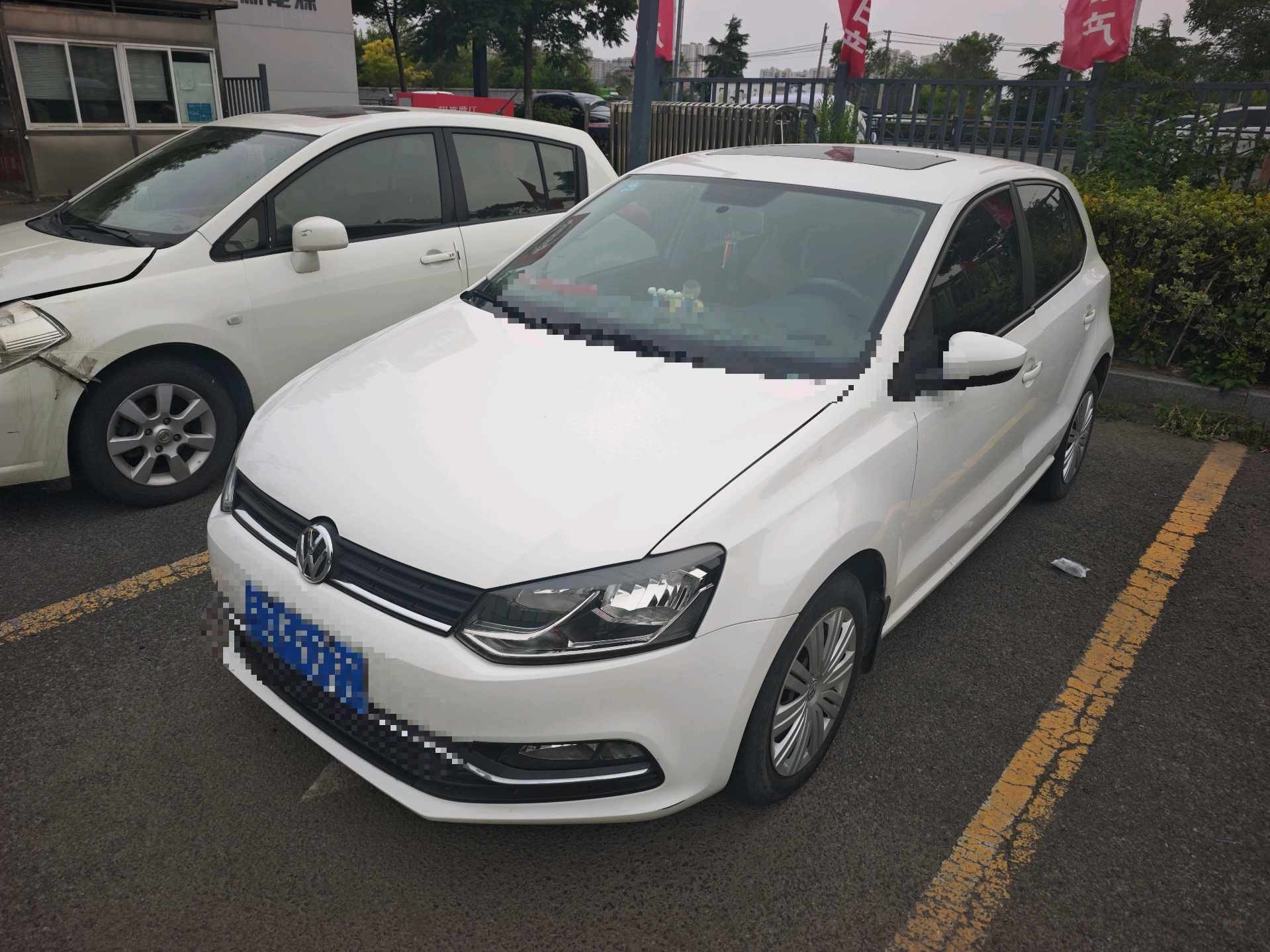 Volkswagen Polo 2017 Volkswagen Polo 2017 car image