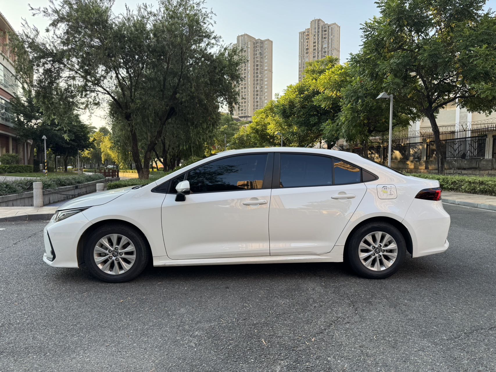 Toyota Corolla 2023 #4 Toyota Corolla 2023 صورة سيارة #4