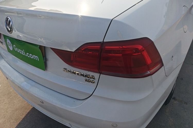 Volkswagen Santana 2017 imagem de carro #8