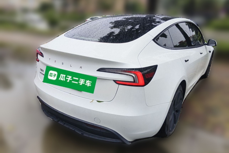 Tesla Model 3 2024 #7 Tesla Model 3 2024 car image #7