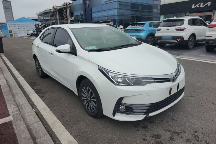 Toyota Corolla 2017 #4 Toyota Corolla 2017 car image #4