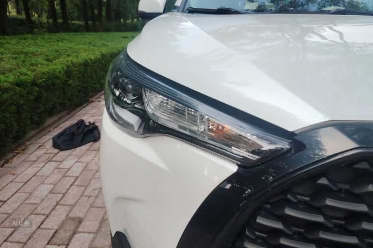 Toyota Corolla Cross 2023 #8 Toyota Corolla Cross 2023 car image #8