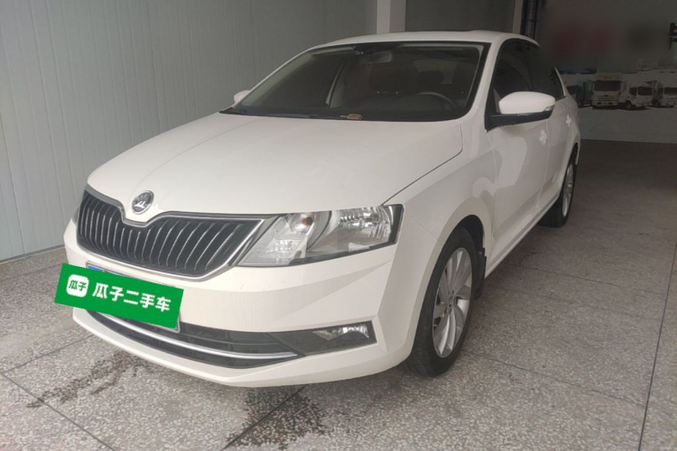 Skoda Rapid 2019 #2 Skoda Rapid 2019 image de voiture #2