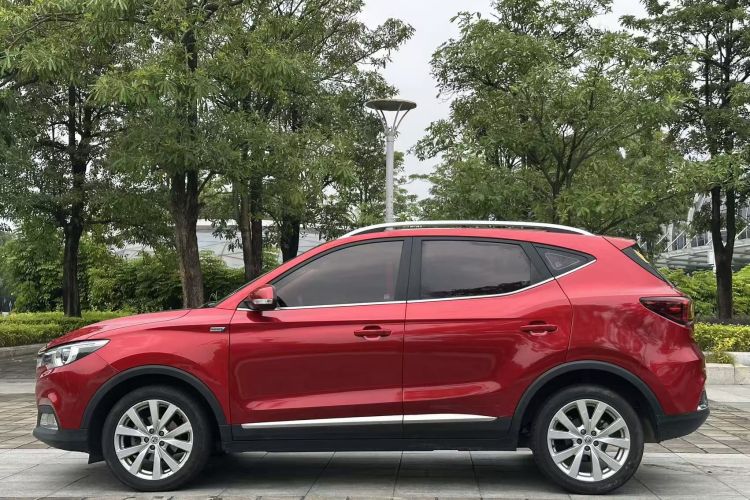 MG ZS 2017 #6 MG ZS 2017 car image #6