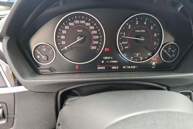 BMW 3 Series 2017 #14 BMW 3 Series 2017 car image #14
