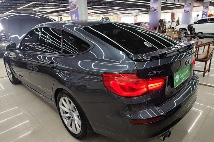 BMW 3 Series GT 2018 #5 BMW 3 Series GT 2018 car image #5