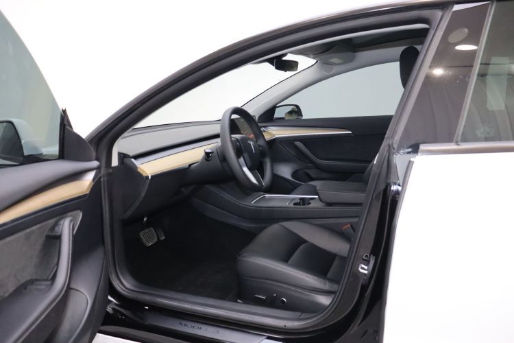 Tesla Model 3 2023 #17 Tesla Model 3 2023 car image #17