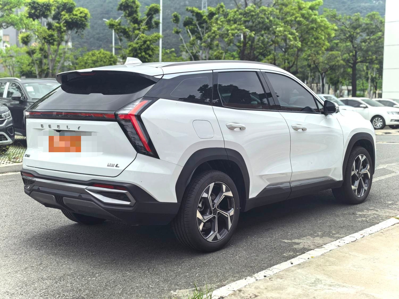GEELY Boyue L 2024 #4 GEELY Boyue L 2024 imagen de coche #4