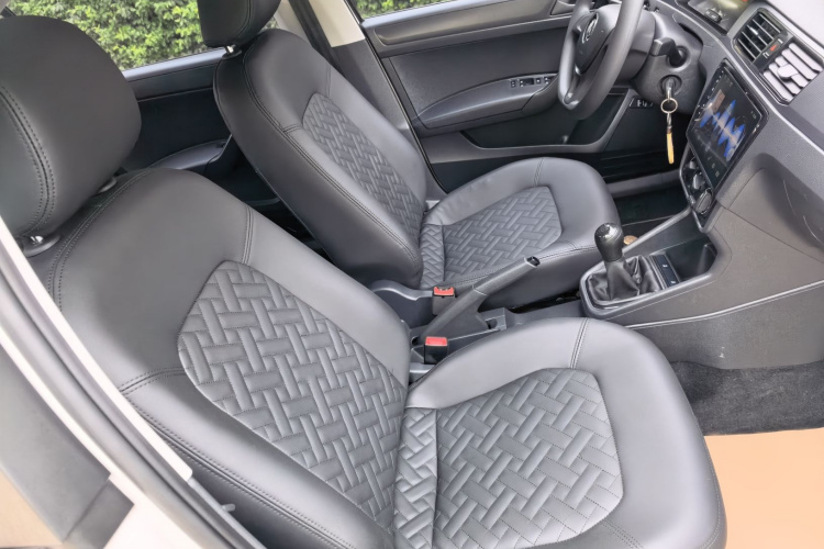 Volkswagen Santana 2019 car image #30
