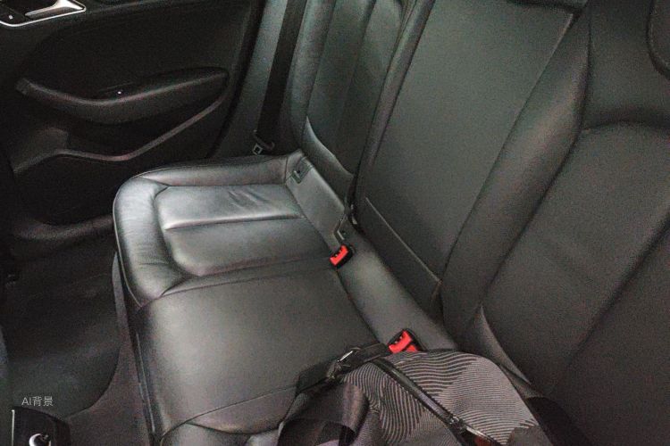 Audi A3 2017 car image #19