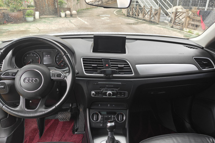Audi Q3 2017 #9 Audi Q3 2017 car image #9