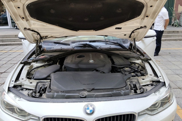 BMW 3 Series 2016 #22 BMW 3 Series 2016 car image #22
