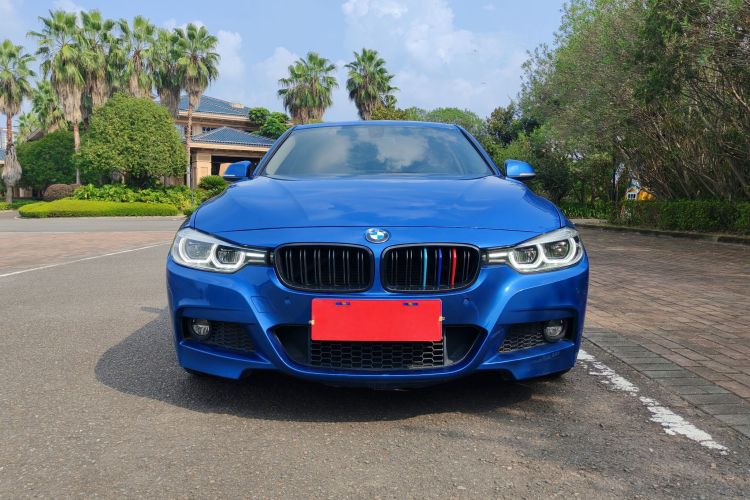 BMW 3 Series 2018 #3 BMW 3 Series 2018 car image #3